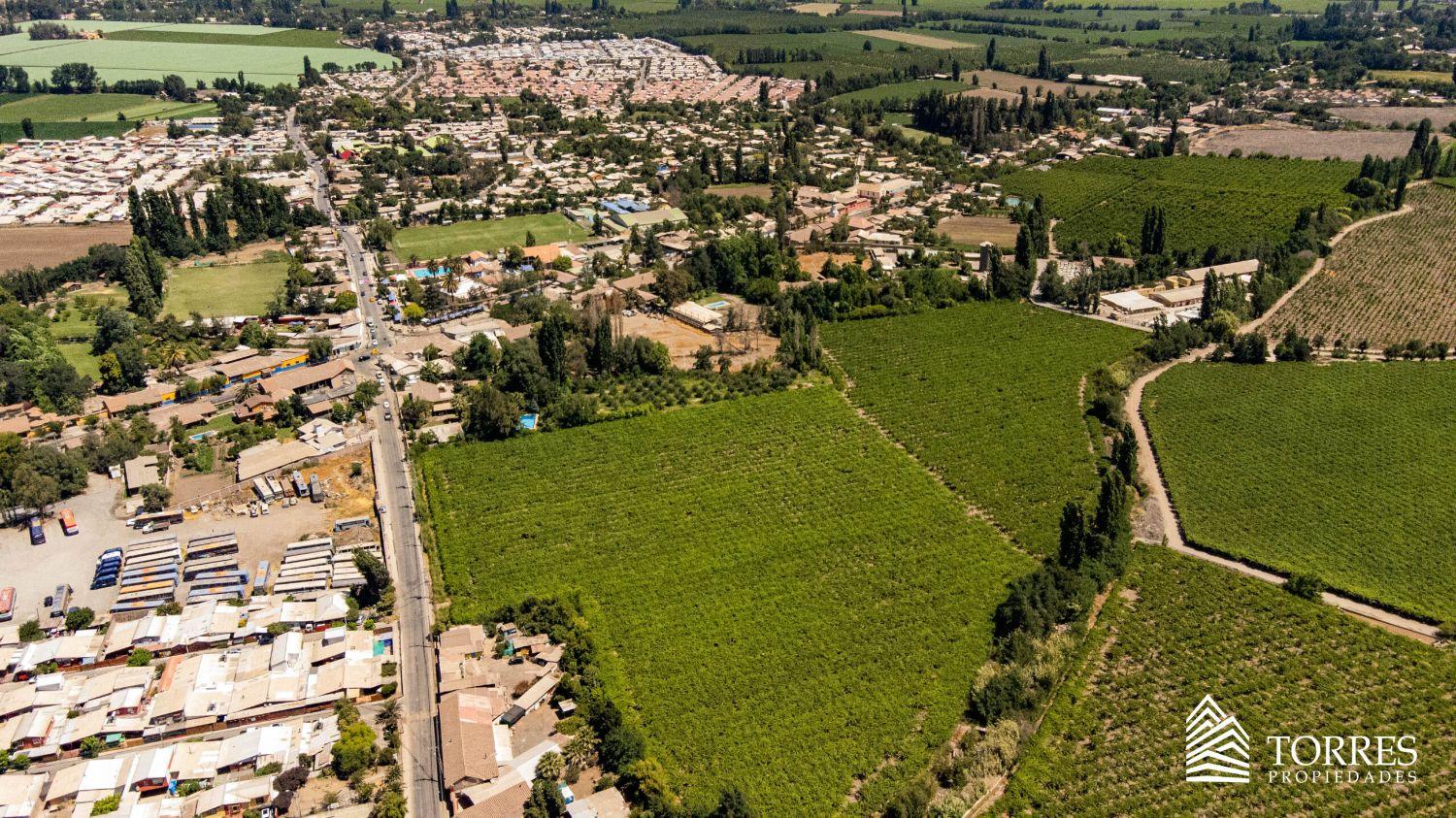 Terreno urbano de 4,2 hectáreas en centro de Calle Larga, V Región.